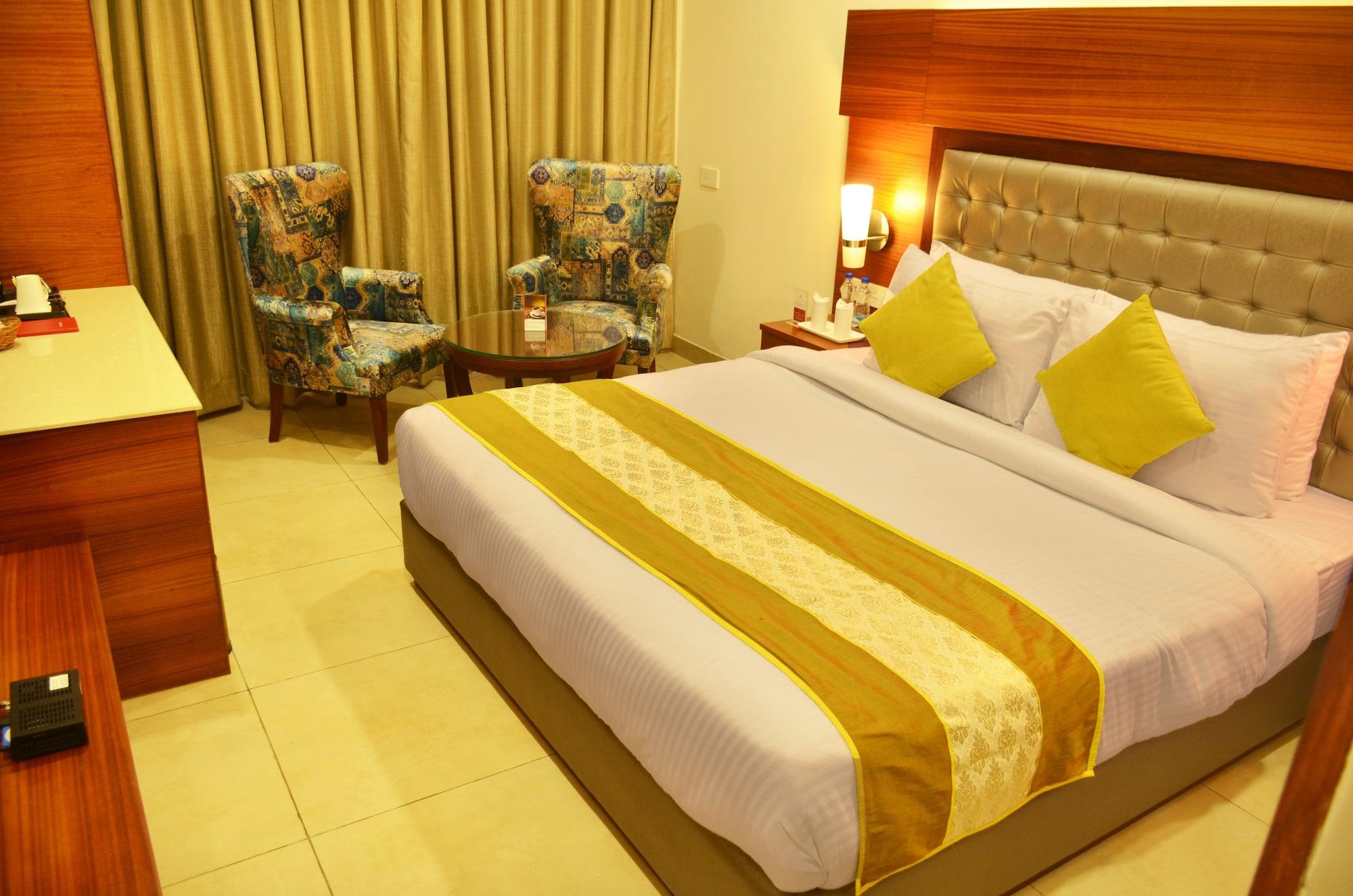 Mint Hotel Premia Chandigarh, Zirakpur Экстерьер фото