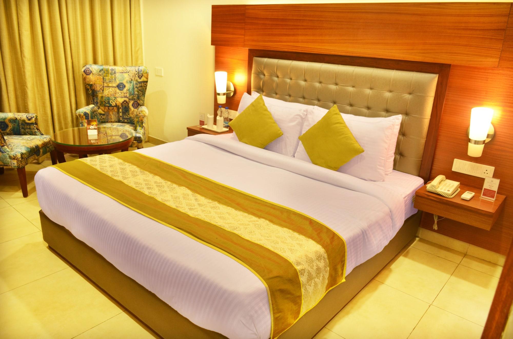 Mint Hotel Premia Chandigarh, Zirakpur Экстерьер фото